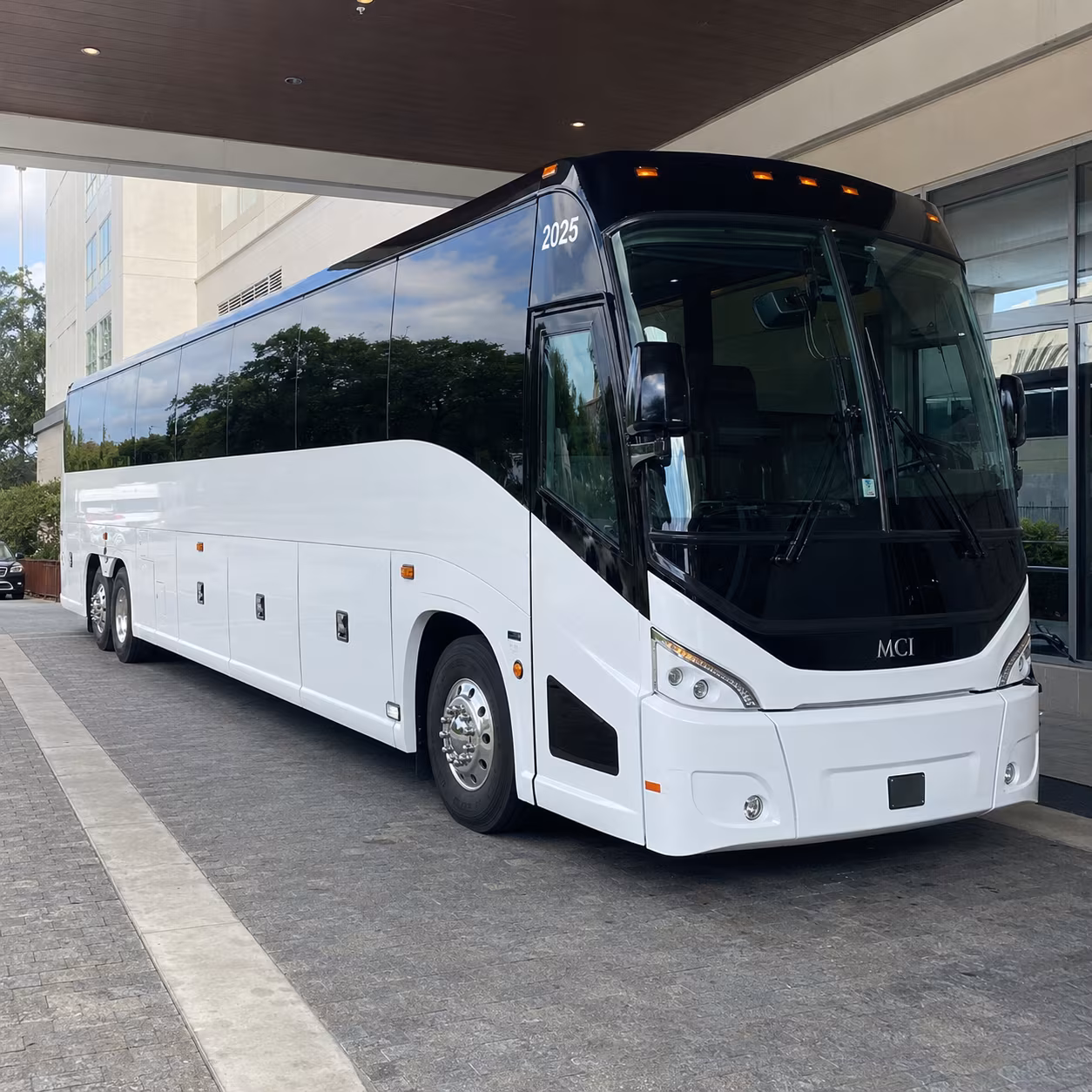 antioch 54 passenger charter bus