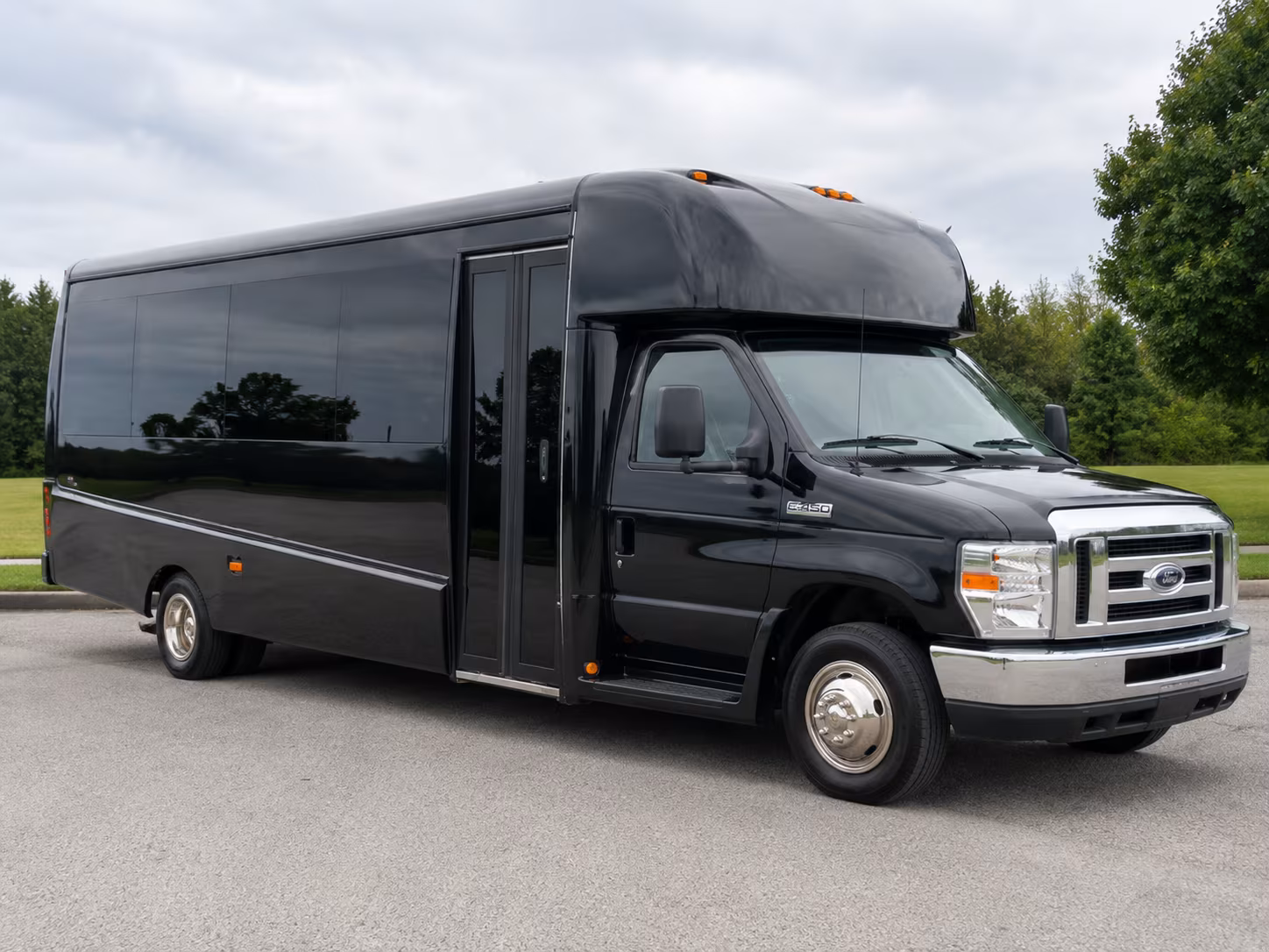 antioch airport transportation onboard seating